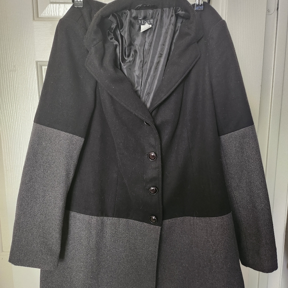 Venus suit jacket